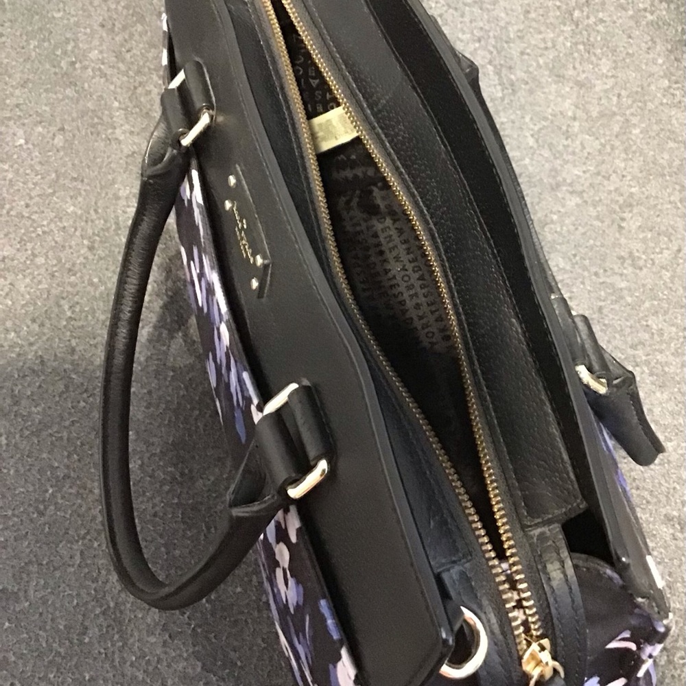 Kate Spade Caley Grove Street Fabric crossbody - Picture 3 of 7
